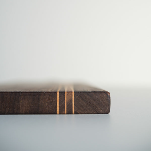 Planche à Poignée ( 22’’ x 6’’ x 0,75’’ ) - Arbol - Plateau de service - - La Guilde Culinaire