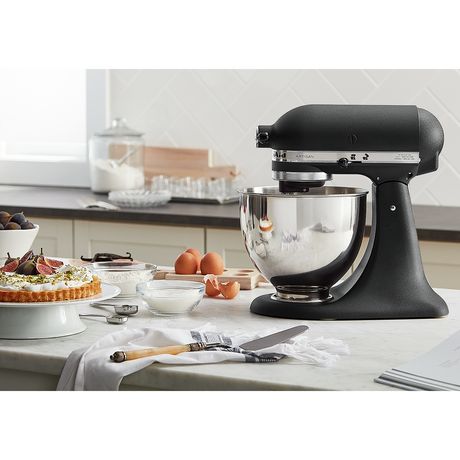 Batteur sur socle KitchenAid 4.7 L (5 pintes) Artisan - Noir mat - Kitchenaid - Batteur sur socle - - La Guilde Culinaire