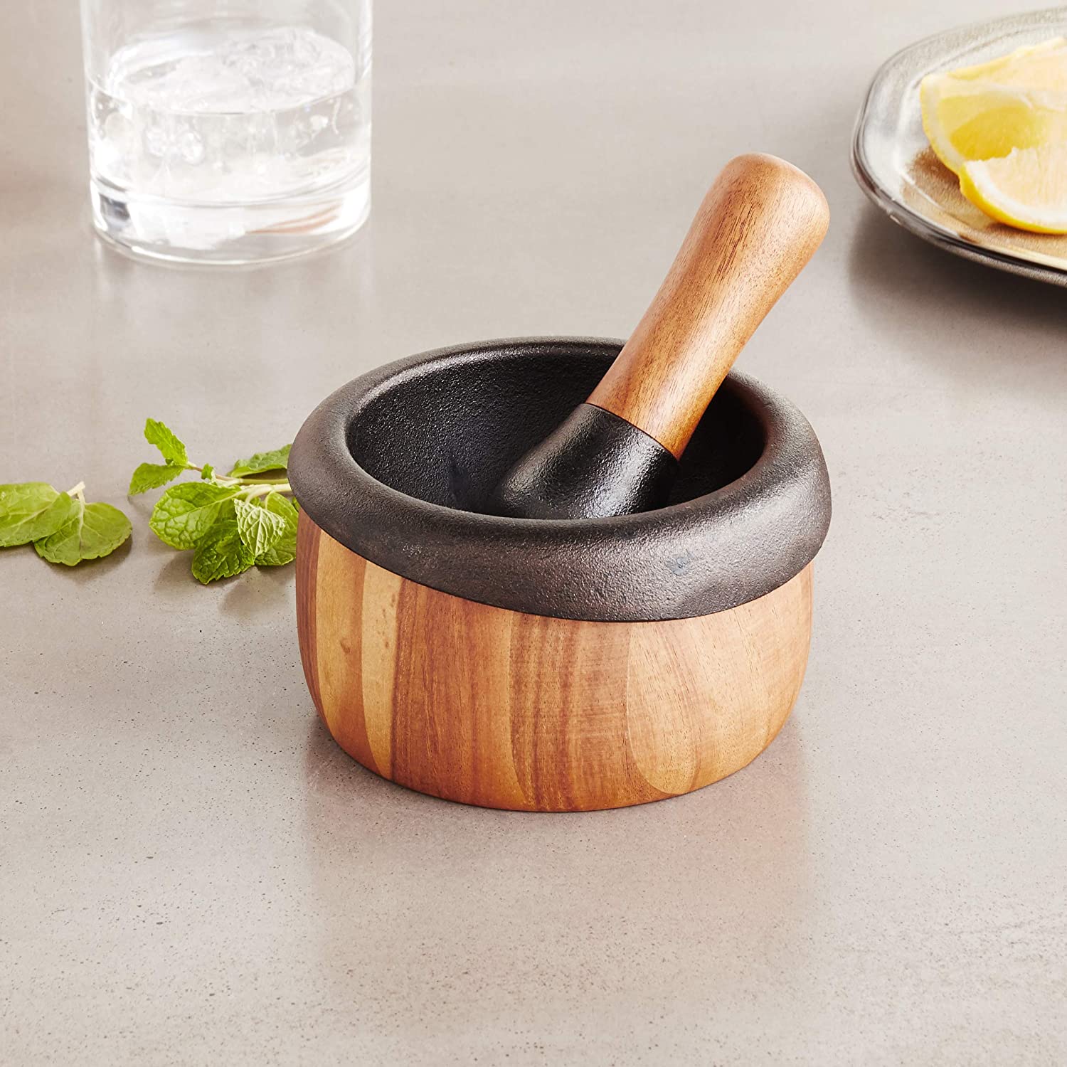 Mortier et Pilon en bois et fonte - AdHoc - Mortier et pilon - - La Guilde Culinaire