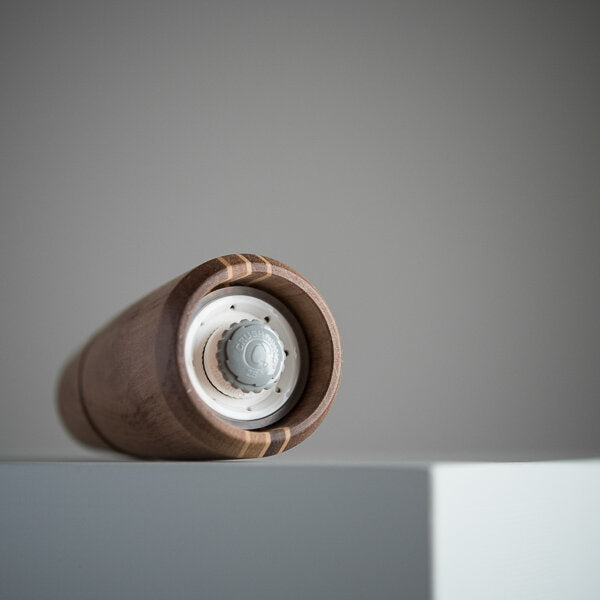 Moulin Basta Grande Noyer - Arbol - Moulin à poivre, sel, et épices - POC-022N - La Guilde Culinaire