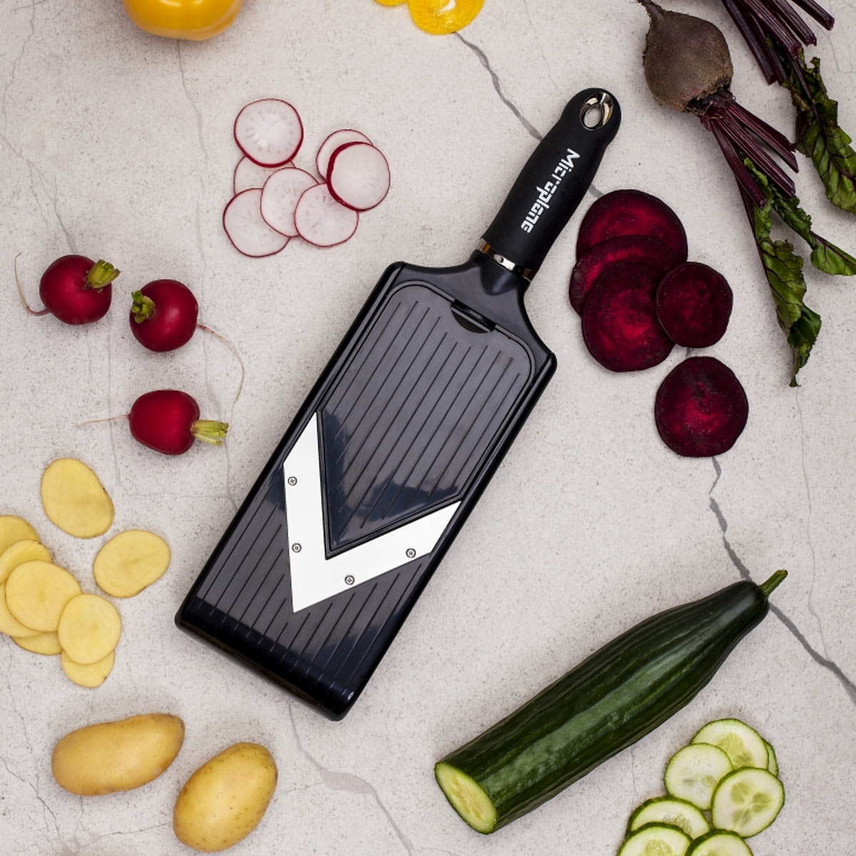 Mandoline Ajustable avec lame V et Julienne - Microplane - Mandoline - - La Guilde Culinaire