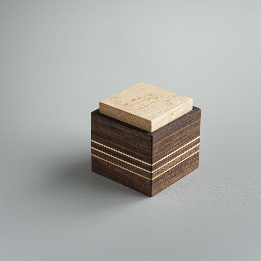 Main de sel noyer/érable grande - Arbol - Main de sel - - La Guilde Culinaire