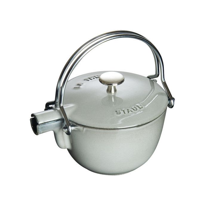Théière ronde fonte et émail 1.1L Gris - Staub - Théière - 40509-420 / 1004028 - La Guilde Culinaire