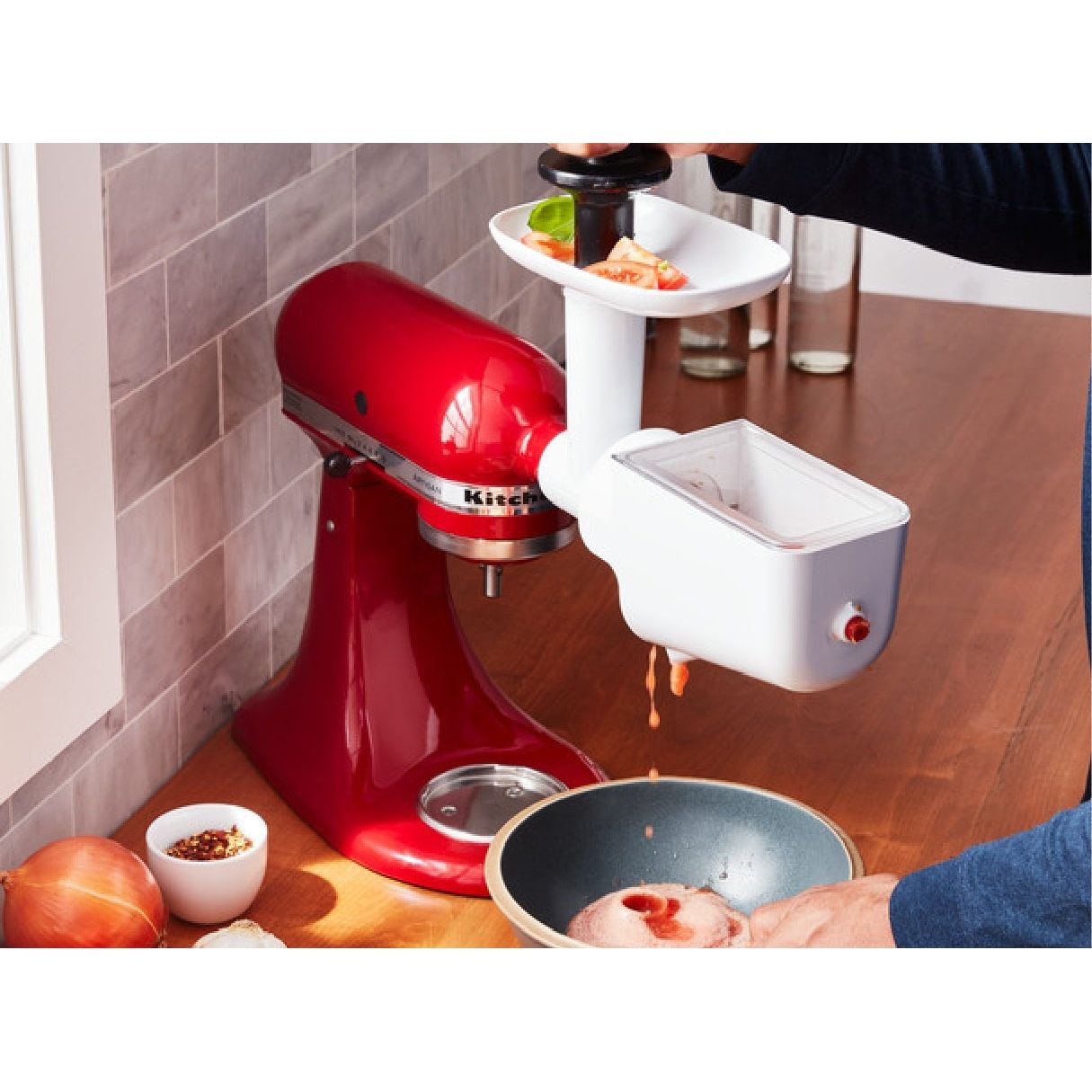 Accessoire Presse-fruits/légumes pour tout batteur sur socle KitchenAid - Kitchenaid - Presse végétale - - La Guilde Culinaire