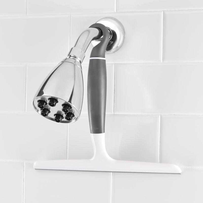 Raclette de nettoyage ! - OXO - Raclette de douche - - La Guilde Culinaire