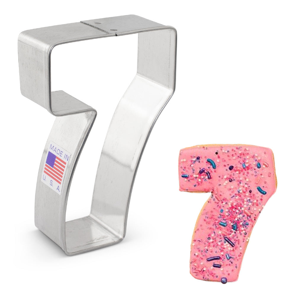 Emporte-pièce Chiffre 7 - 3 1/4" x 2 1/8" - Ann Clark Cookie Cutters - Emporte-pièce - - La Guilde Culinaire