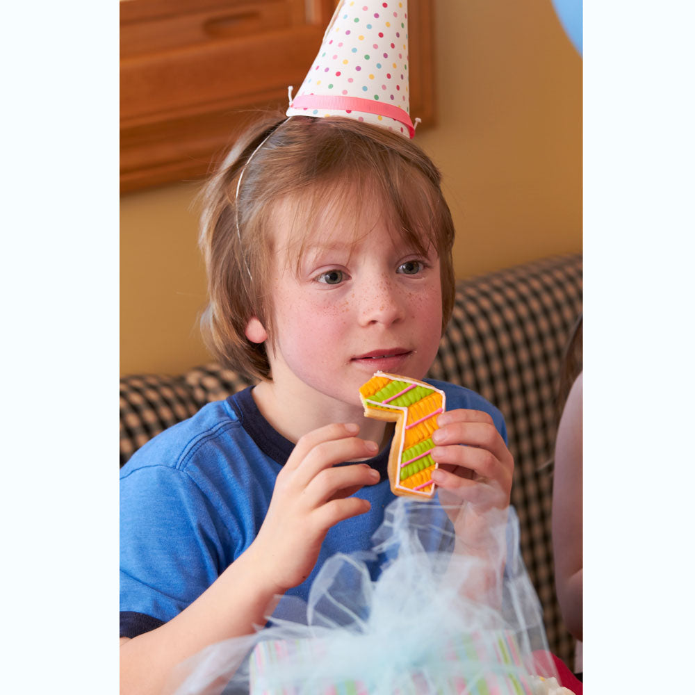 Emporte-pièce Chiffre 7 - 3 1/4" x 2 1/8" - Ann Clark Cookie Cutters - Emporte-pièce - - La Guilde Culinaire