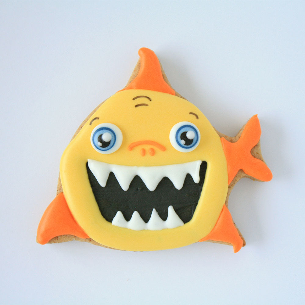 Emporte-pièce petit requin face avant 3.5" x 3.25" - Ann Clark Cookie Cutters - Emporte-pièce - - La Guilde Culinaire