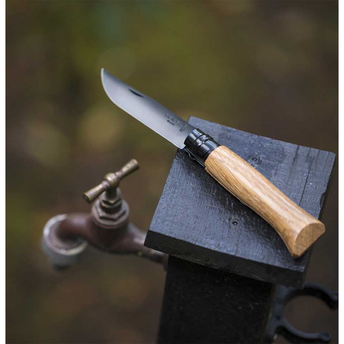 Opinel - N°08 Couteau de poche Édition Chêne Black - Opinel - Couteau de poche - - La Guilde Culinaire