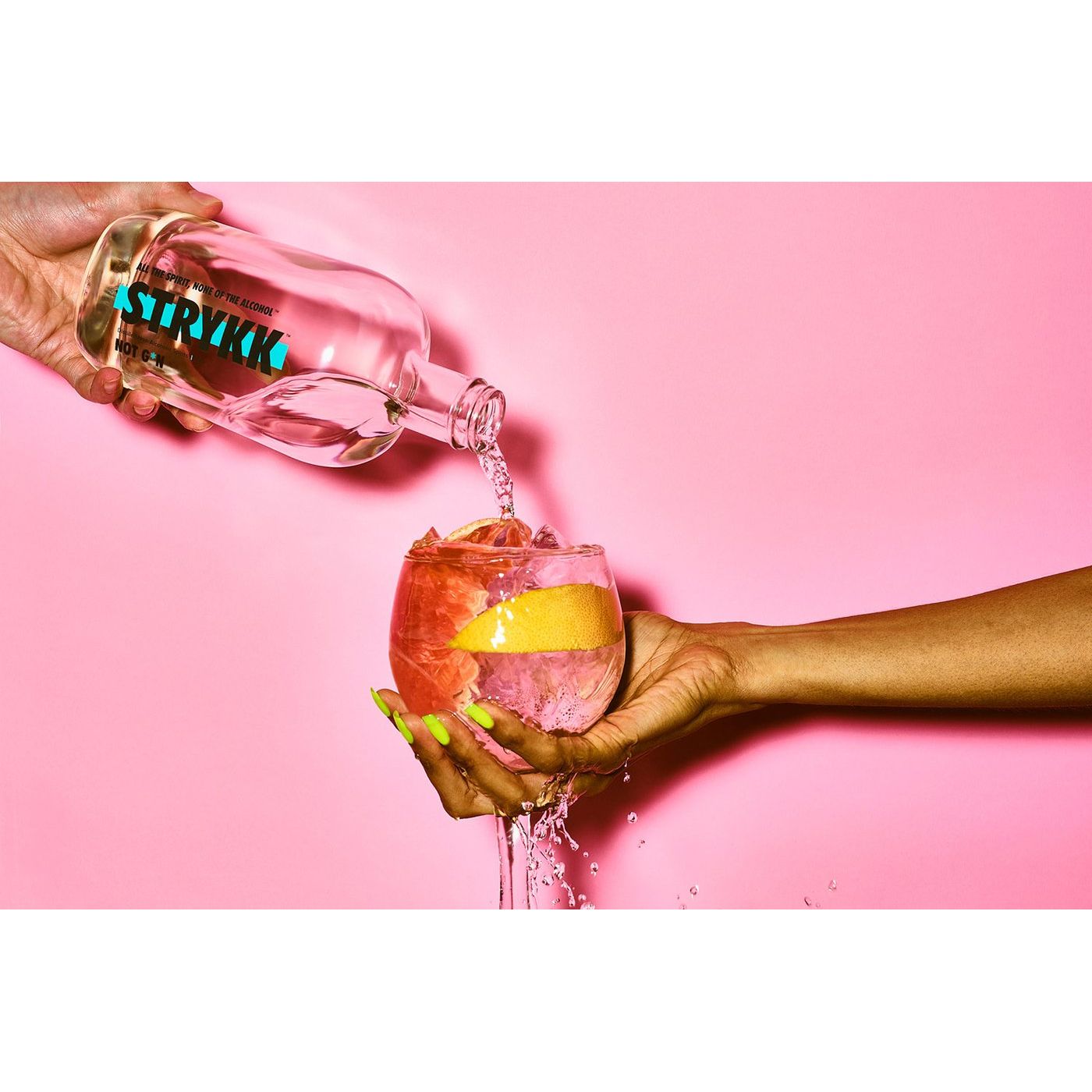 STRYKK- Gin sans Alcool * - STRYKK - Spiritueux sans alcool - - La Guilde Culinaire