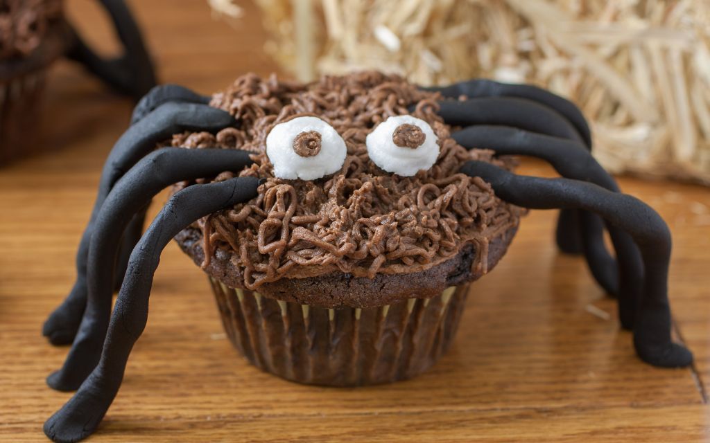 Recette Halloween - Mini cupcake araignée - Chef Jonathan Garnier - La Guilde Culinaire