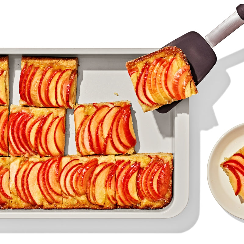 PRO Moule rectangulaire avec revêtement en céramique - OXO - Moule à gâteaux - - La Guilde Culinaire