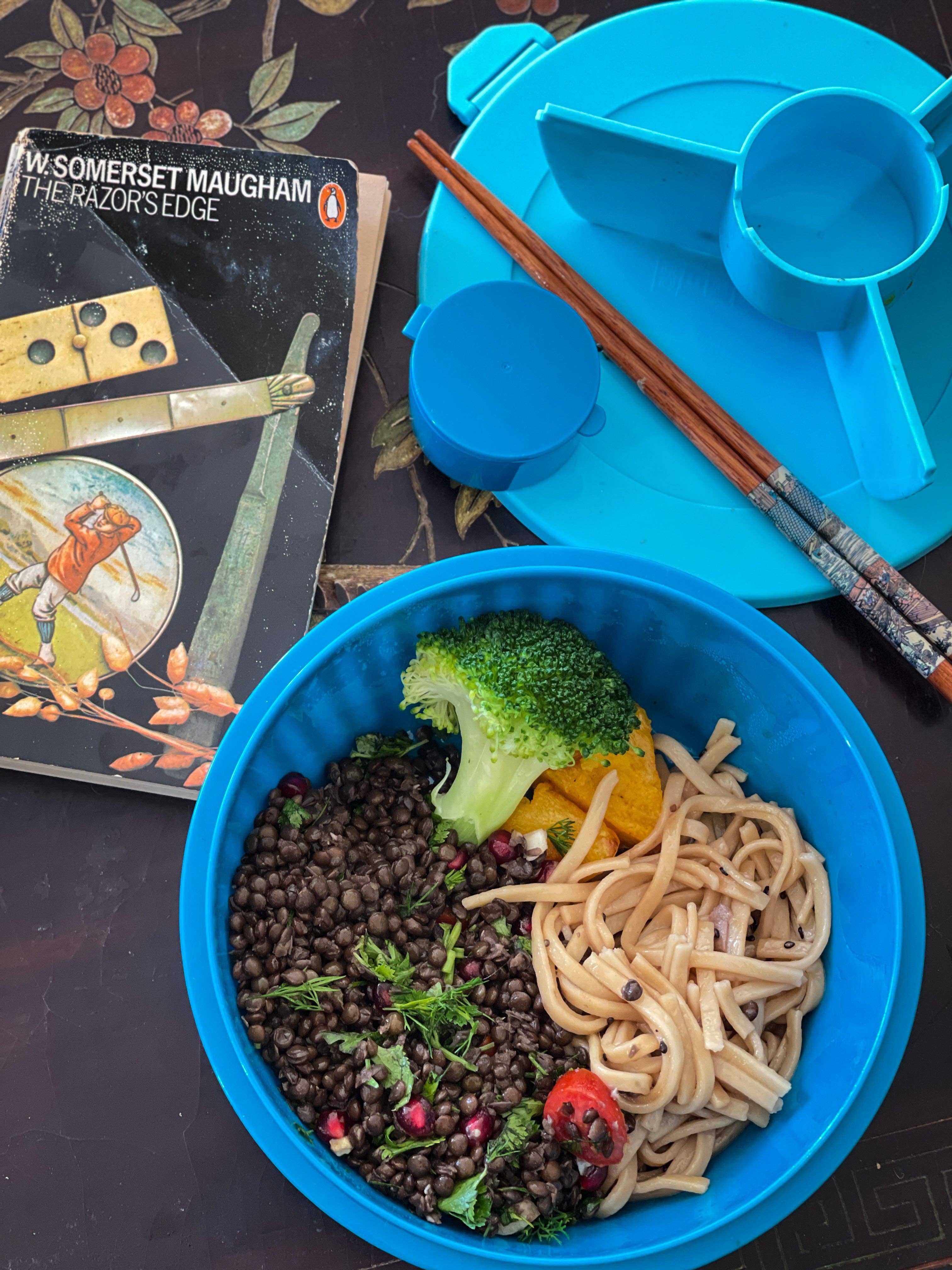 Yumbox Bol Poke avec séparateur 3 parties - Bleu lagon - Yumbox - Boîte à repas - - La Guilde Culinaire