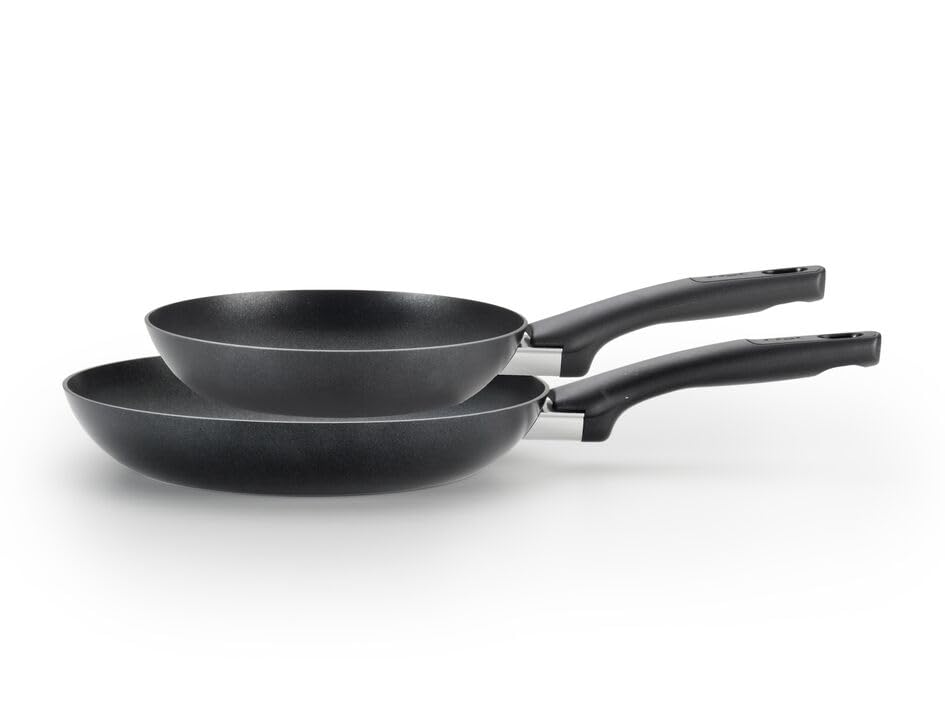 Poêle à frire antiadhésive T-fal Intuition, 2 pièces, Noire - T-fal - Poêle - - La Guilde Culinaire