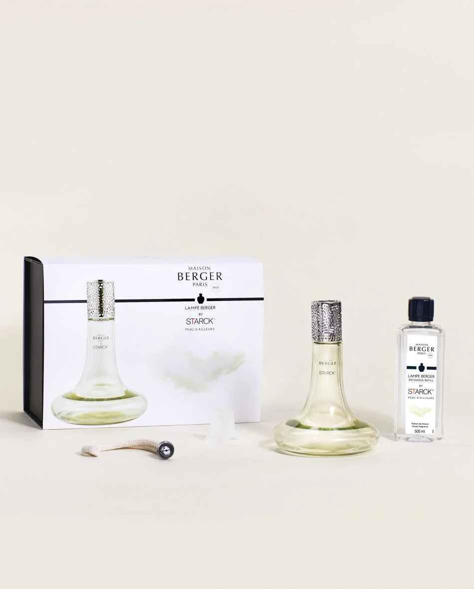 Coffret lampe Starck verte + 500 ml (16,9 oz) Peau d’Ailleurs    - Maison Berger Paris - Parfums d'ambiance - 