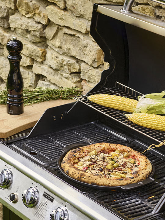 GRILL TO TABLE, Plaque à Pizza, Noire, 34 cm - Peugeot - Accessoire pour BBQ - - La Guilde Culinaire