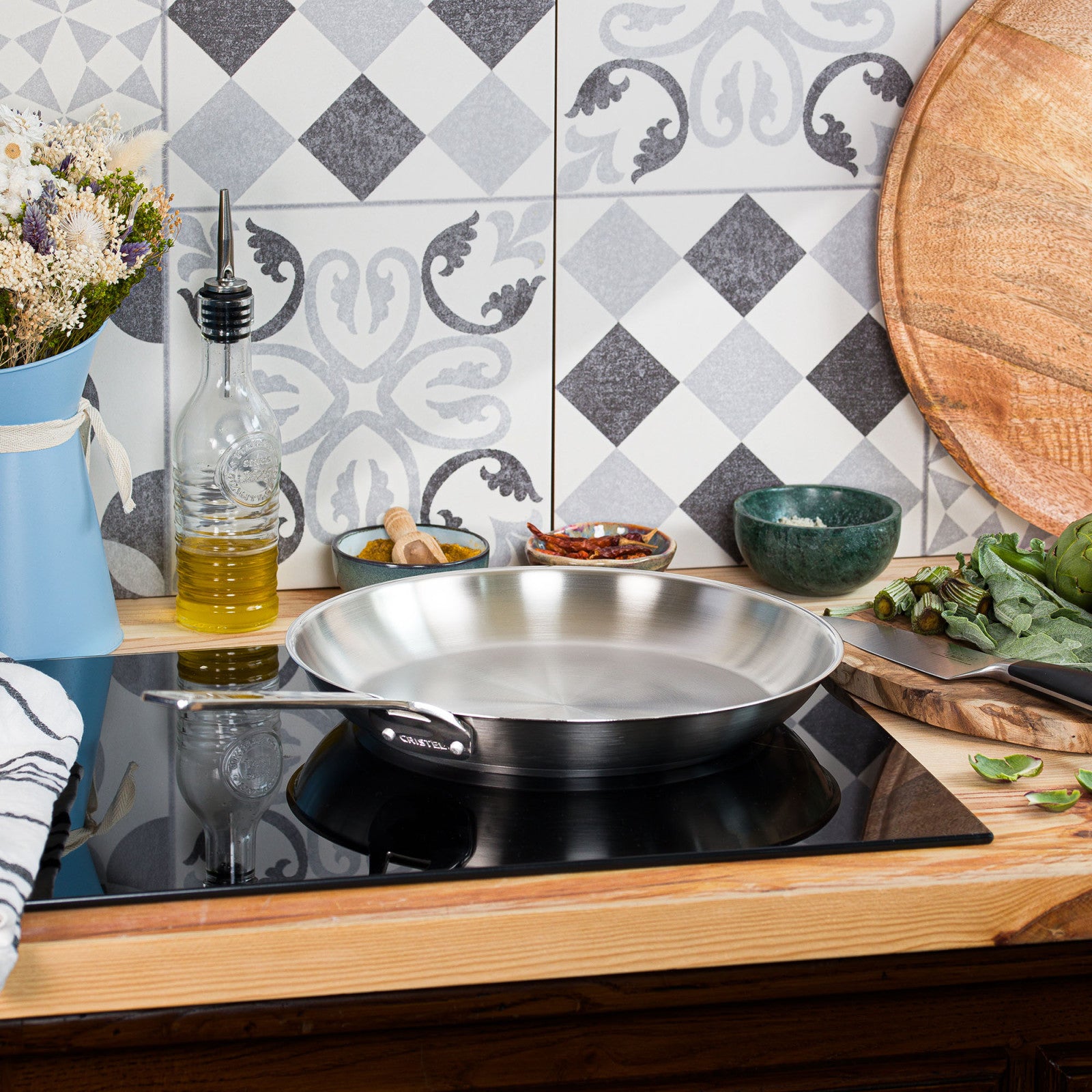 Brushed stainless steel frying pan Cristel - 1826 Collection – La