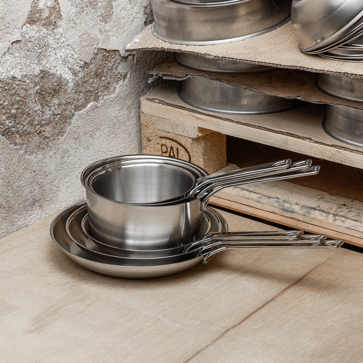 Brushed stainless steel frying pan Cristel - 1826 Collection – La