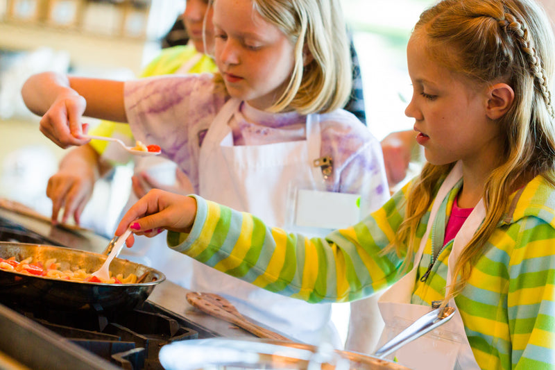 Camps culinaires d'été: 8 à 12 ans (5 jours)    - La Guilde Culinaire - Cours - Cours de cuisine - 