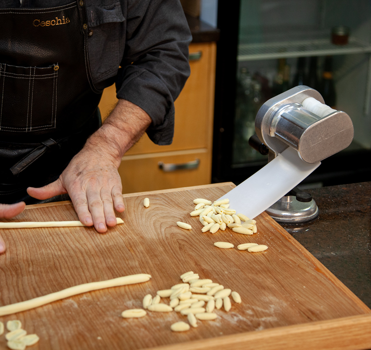Macchina per Pasta Cavatelli Gnocchi e Gnocchetti Made in Italy, Nduja  Spalmabile, Salumi, Sfizi di Calabria